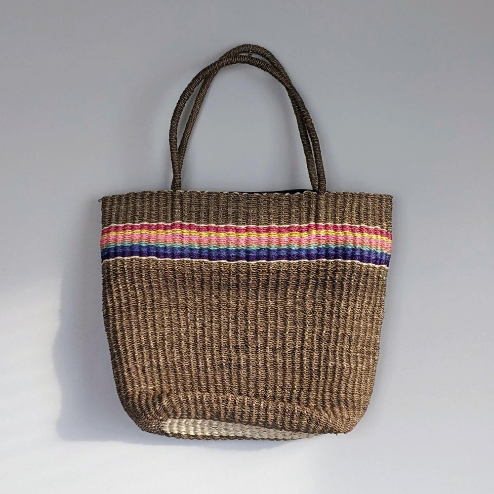 Rainbow straw tote bag 🌈